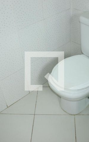 Casa à venda com 180m², 3 quartos e sem vagaBanheiro da Suíte