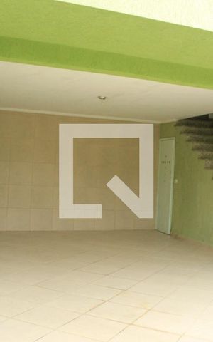 Casa à venda com 180m², 3 quartos e sem vagaGaragem
