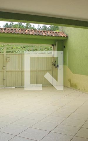 Casa à venda com 180m², 3 quartos e sem vagaGaragem