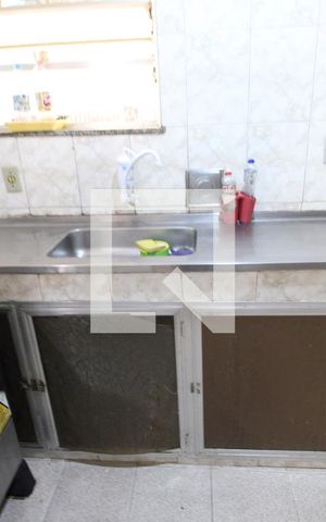 Apartamento à venda com 80m², 2 quartos e 1 vagaCozinha