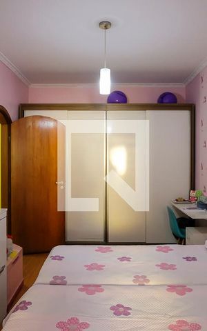 Casa para alugar com 179m², 2 quartos e 2 vagasQuarto 