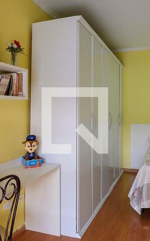 Casa para alugar com 179m², 2 quartos e 2 vagasSuíte