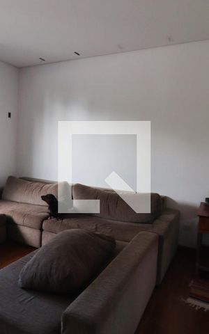 Casa de condomínio à venda com 991m², 5 quartos e 3 vagas Casa de condomínio à venda com 991m², 5 quartos e 3 vagasSala 2