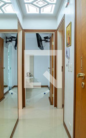 Apartamento à venda com 105m², 3 quartos e 1 vaga Apartamento à venda com 105m², 3 quartos e 1 vagaCorredor