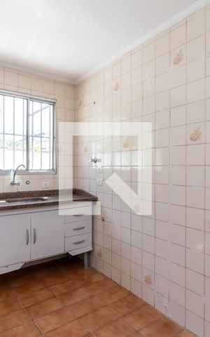 Casa à venda com 300m², 3 quartos e 2 vagasEdícula - Cozinha