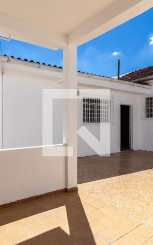 Casa à venda com 300m², 3 quartos e 2 vagasÁrea de Serviço