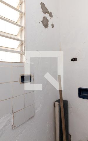 Casa à venda com 300m², 3 quartos e 2 vagasBanheiro 3