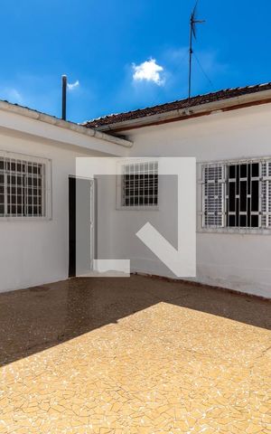 Casa à venda com 300m², 3 quartos e 2 vagasQuintal