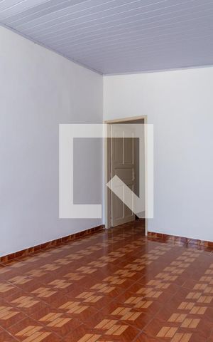 Casa à venda com 300m², 3 quartos e 2 vagasEdícula - Sala