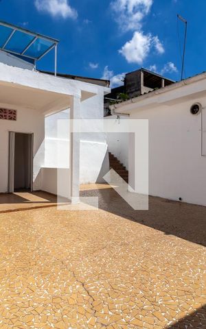 Casa à venda com 300m², 3 quartos e 2 vagasQuintal