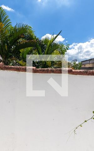 Casa à venda com 300m², 3 quartos e 2 vagasEdícula - Vista da Cozinha