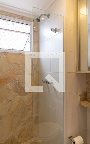 Apartamento à venda com 63m², 2 quartos e 1 vaga Apartamento à venda com 63m², 2 quartos e 1 vagaBanheiro da Suíte