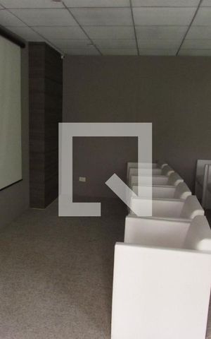 Apartamento à venda com 40m², 1 quarto e 1 vagaÁrea comum 