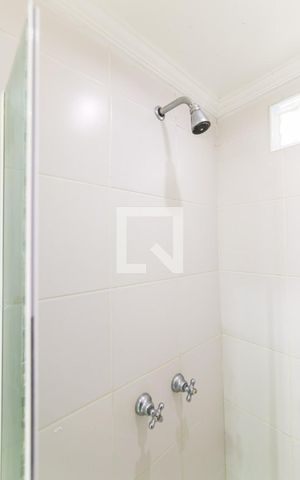 Apartamento à venda com 50m², 2 quartos e 1 vaga Apartamento à venda com 50m², 2 quartos e 1 vagaBanheiro Social