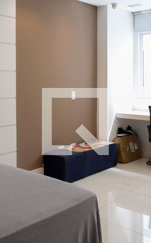 Apartamento à venda com 340m², 4 quartos e 4 vagas Apartamento à venda com 340m², 4 quartos e 4 vagasSuíte 1