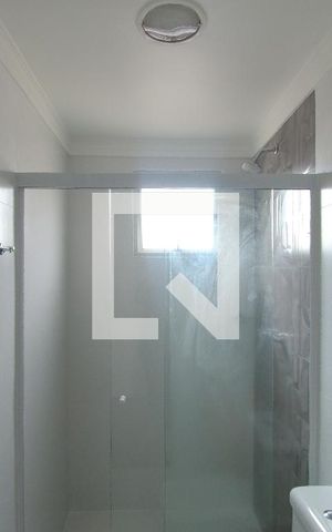 Apartamento para alugar com 45m², 2 quartos e 1 vagaBanheiro 