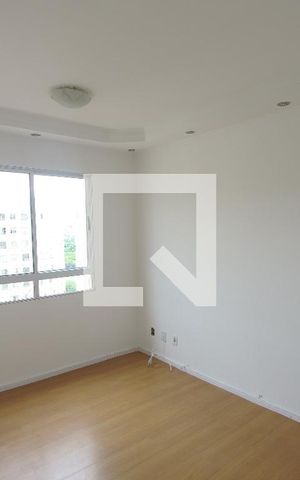 Apartamento para alugar com 45m², 2 quartos e 1 vagaSala