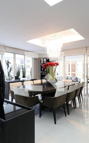 Apartamento à venda com 366m², 5 quartos e 5 vagasSala de Jantar