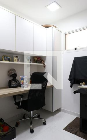 Apartamento à venda com 366m², 5 quartos e 5 vagasQuarto de Serviço