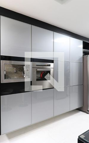 Apartamento à venda com 366m², 5 quartos e 5 vagasCozinha