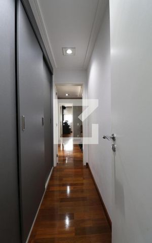 Apartamento à venda com 366m², 5 quartos e 5 vagasCorredor