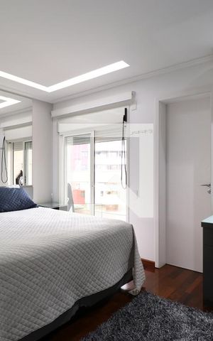 Apartamento à venda com 366m², 5 quartos e 5 vagasSuíte 2