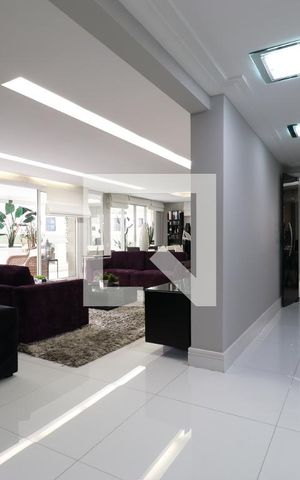 Apartamento à venda com 366m², 5 quartos e 5 vagasCorredor