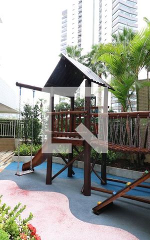 Apartamento à venda com 366m², 5 quartos e 5 vagasPlayground