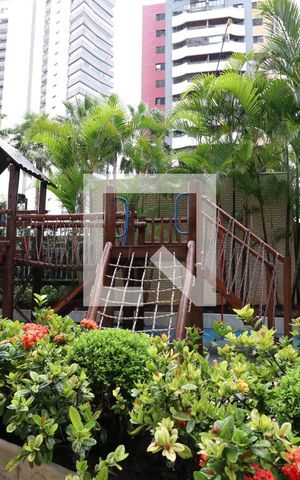 Apartamento à venda com 366m², 5 quartos e 5 vagasÁrea comum - Playground