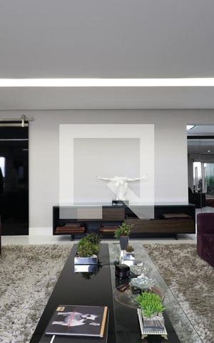 Apartamento à venda com 366m², 5 quartos e 5 vagasDetalhe Sala