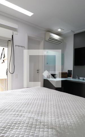 Apartamento à venda com 366m², 5 quartos e 5 vagasSuíte 2