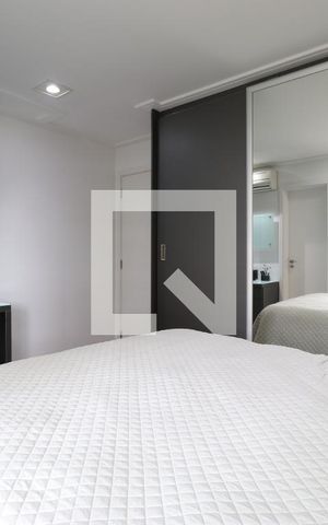 Apartamento à venda com 366m², 5 quartos e 5 vagasSuíte 2