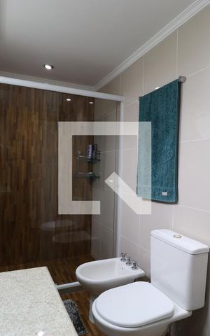 Apartamento à venda com 366m², 5 quartos e 5 vagasBanheiro da Suíte 2