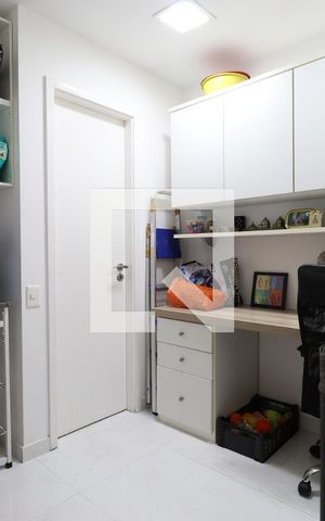 Apartamento à venda com 366m², 5 quartos e 5 vagasQuarto de Serviço