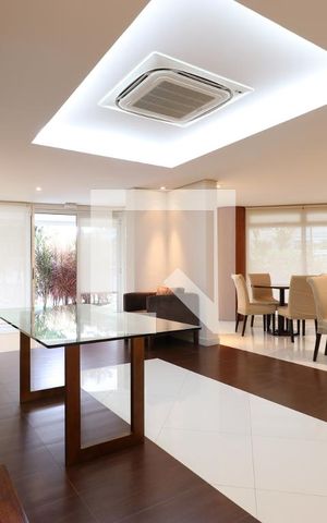 Apartamento à venda com 366m², 5 quartos e 5 vagasÁrea comum 