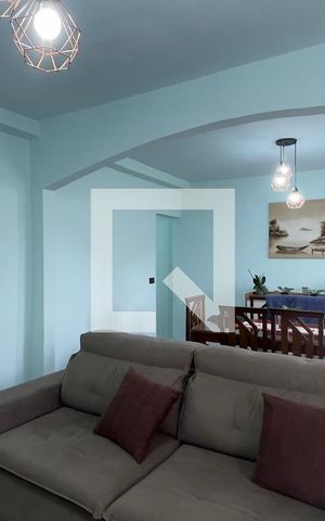 Casa à venda com 300m², 8 quartos e 3 vagas Casa à venda com 300m², 8 quartos e 3 vagasCasa 1 Sala