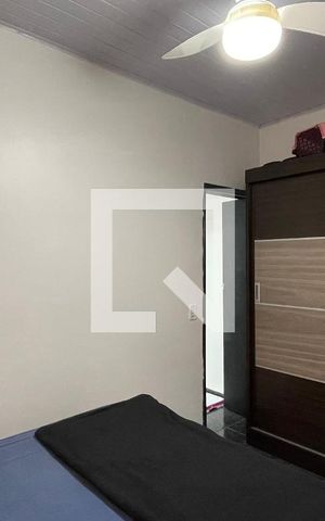 Casa à venda com 300m², 8 quartos e 3 vagas Casa à venda com 300m², 8 quartos e 3 vagasCasa 5 Quarto 2