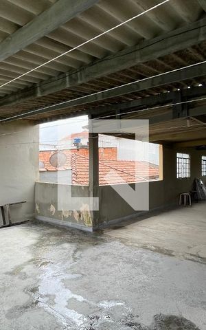 Casa à venda com 300m², 8 quartos e 3 vagas Casa à venda com 300m², 8 quartos e 3 vagasCasa 1 Terraço