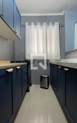 Casa à venda com 300m², 8 quartos e 3 vagas Casa à venda com 300m², 8 quartos e 3 vagasCasa 2 Cozinha