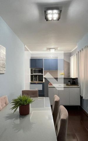 Casa à venda com 300m², 8 quartos e 3 vagas Casa à venda com 300m², 8 quartos e 3 vagasCasa 2 Cozinha