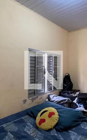 Casa à venda com 300m², 8 quartos e 3 vagas Casa à venda com 300m², 8 quartos e 3 vagasCasa 4 Quarto