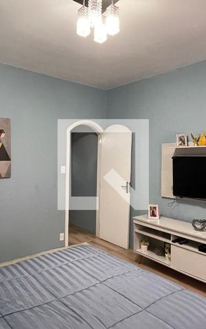 Casa à venda com 300m², 8 quartos e 3 vagas Casa à venda com 300m², 8 quartos e 3 vagasCasa 2 Quarto 1