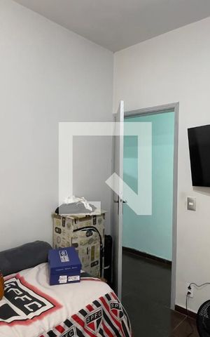 Casa à venda com 300m², 8 quartos e 3 vagas Casa à venda com 300m², 8 quartos e 3 vagasCasa 1 Quarto 2