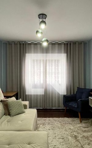 Casa à venda com 300m², 8 quartos e 3 vagas Casa à venda com 300m², 8 quartos e 3 vagasCasa 2 Sala