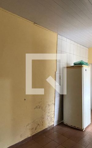 Casa à venda com 300m², 8 quartos e 3 vagas Casa à venda com 300m², 8 quartos e 3 vagasCasa 4 Cozinha