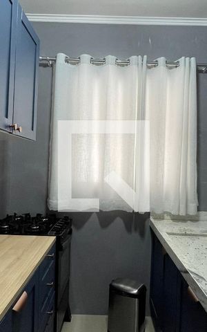Casa à venda com 300m², 8 quartos e 3 vagas Casa à venda com 300m², 8 quartos e 3 vagasCasa 2 Cozinha