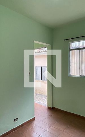 Casa à venda com 300m², 8 quartos e 3 vagas Casa à venda com 300m², 8 quartos e 3 vagasCasa 3 Sala