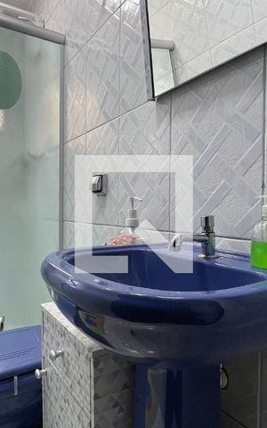 Casa à venda com 300m², 8 quartos e 3 vagas Casa à venda com 300m², 8 quartos e 3 vagasCasa 5 Banheiro