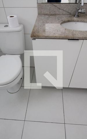 Apartamento à venda com 94m², 3 quartos e 1 vagaBanheiro Canadense Suítes 1 e 2