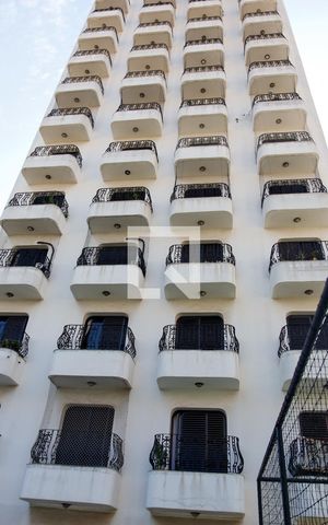 Apartamento à venda com 138m², 4 quartos e 2 vagas Apartamento à venda com 138m², 4 quartos e 2 vagasFachada